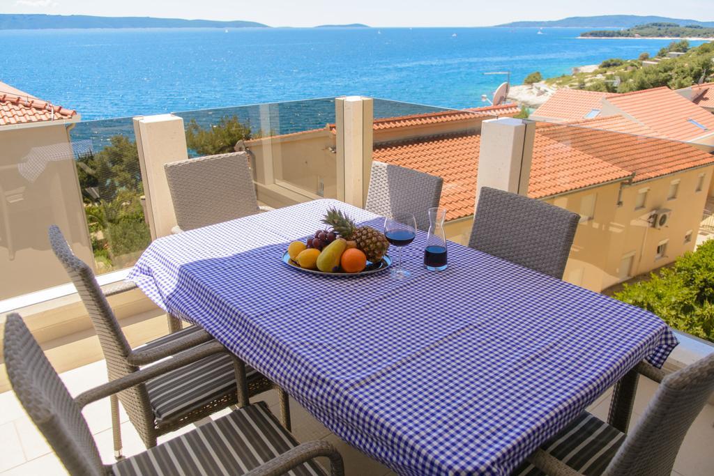 Apartments Villa Atlantis Trogir Eksteriør billede