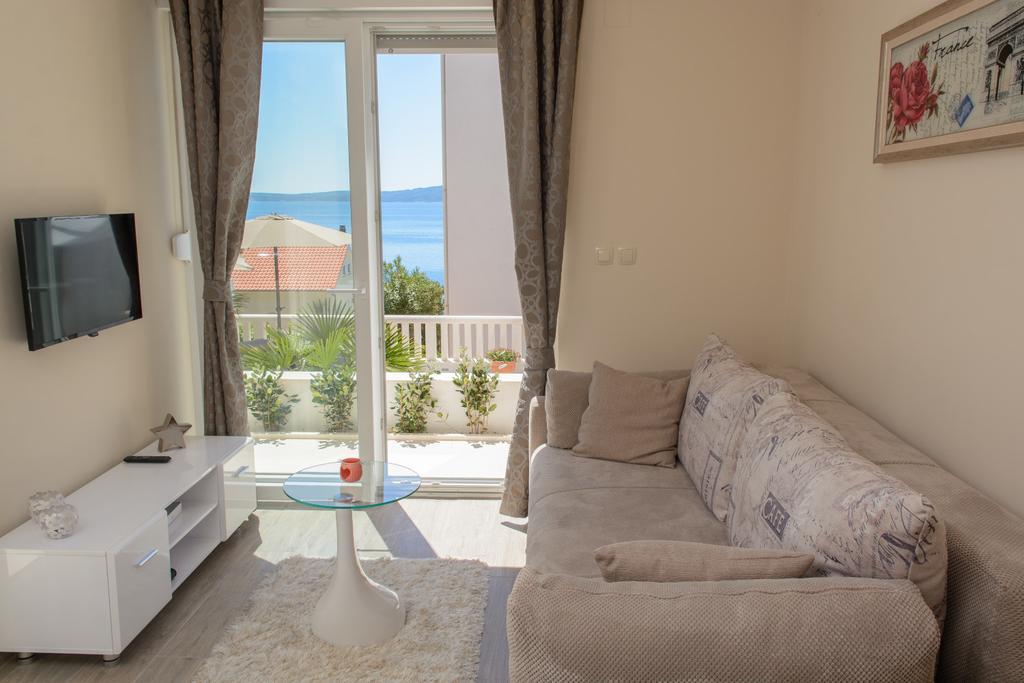 Apartments Villa Atlantis Trogir Eksteriør billede