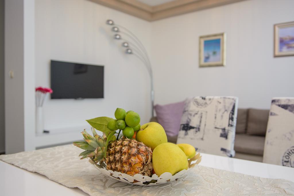 Apartments Villa Atlantis Trogir Eksteriør billede